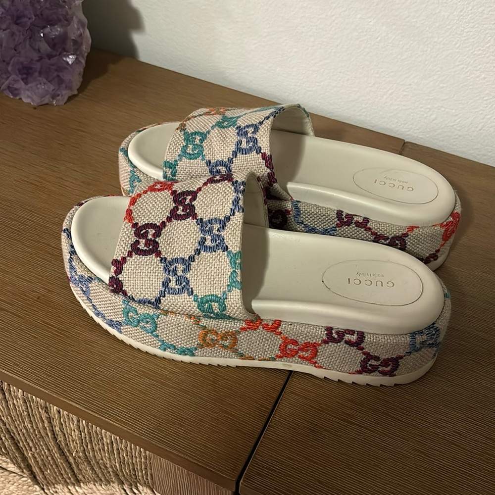 Gucci Angelina GG platform slide sandal